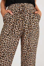 Load image into Gallery viewer, Leopard Print Pants
